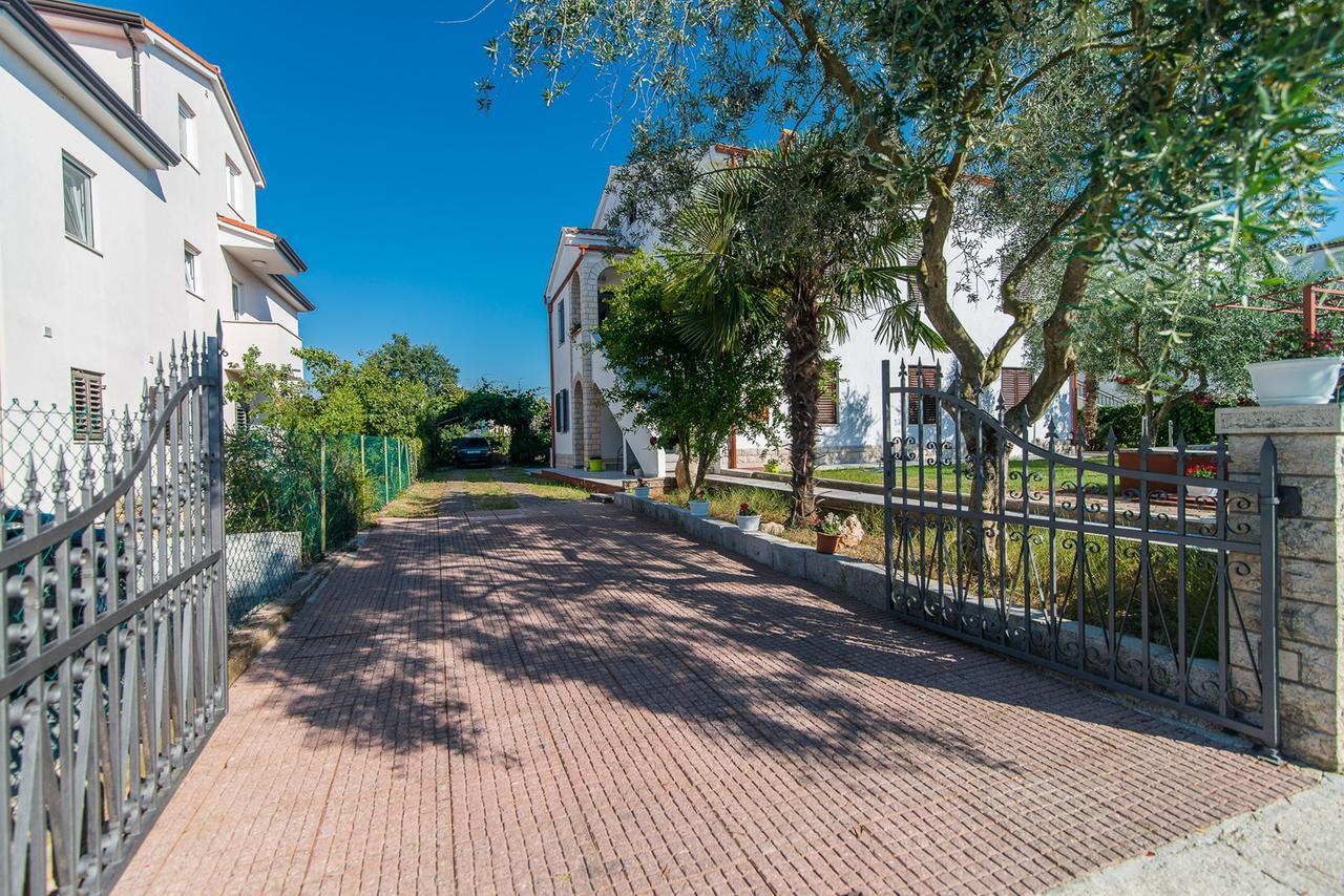 Apartments Dino Poreč Exteriér fotografie